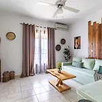 Giasemi Guest house 3*