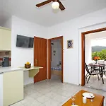 Guest house Giasemi