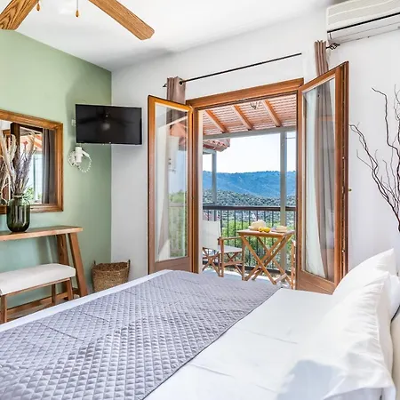 Πανσιόν Giasemi