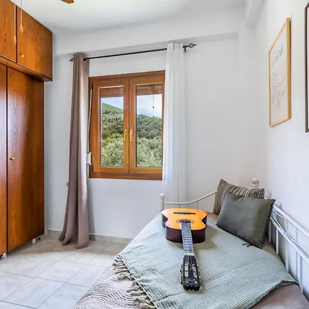 Giasemi Guest house *