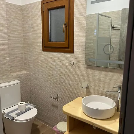 Giasemi Πανσιόν