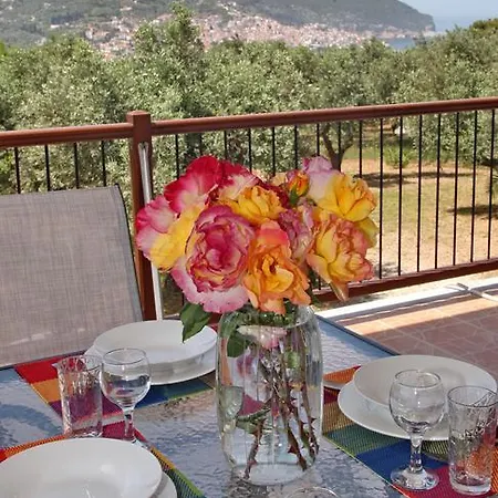 Πανσιόν Giasemi 3*