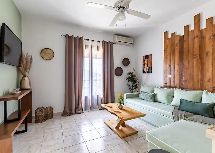 Giasemi Guest house 3*