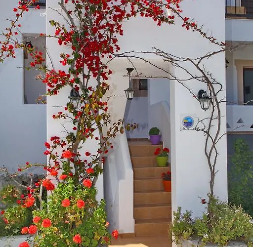 Giasemi Skopelos Town